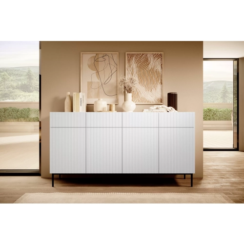 Komoda z szufladami Nicole 200 cm - biały mat / czarne nóżki